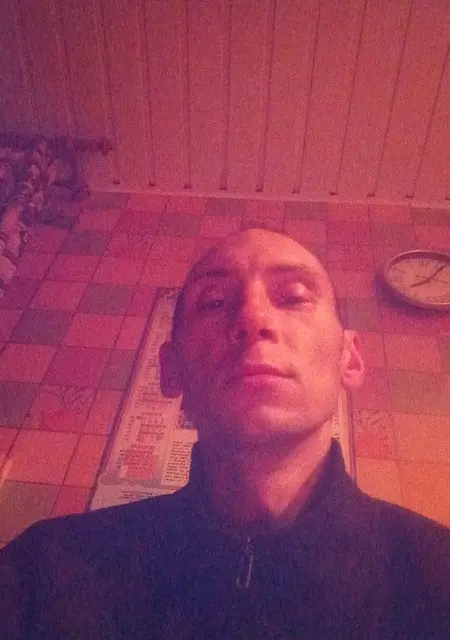 Я Денис Рослик, 35, из Могилёва, ищу знакомства на одну ночь