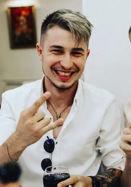 Yehor из Николаева, ищу на сайте знакомства на одну ночь