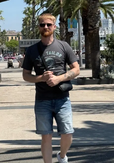 Serhii de Salou, tengo 31 años, listo para conocer para relación abierta