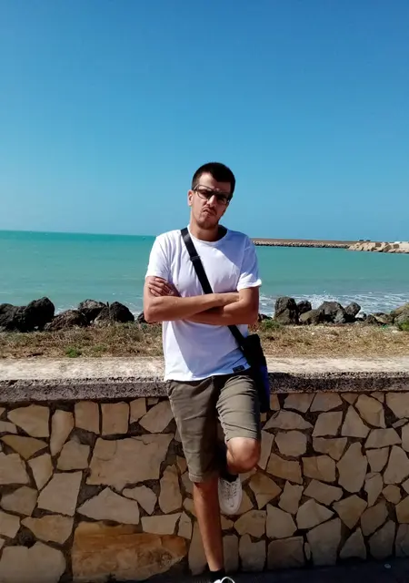 Kevin из Агридженто, мне 29, познакомлюсь для общения