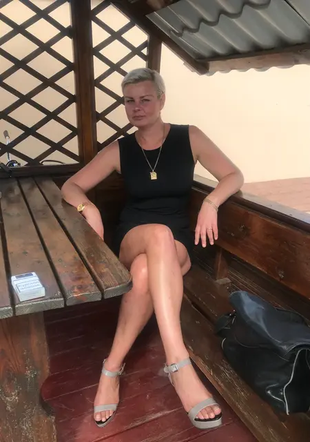 Я Наташа, 43, знакомлюсь для общения в Лондоне