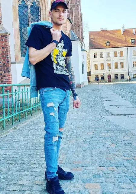 Я Serhii, 28, из Варшавы, ищу знакомства без обязательств