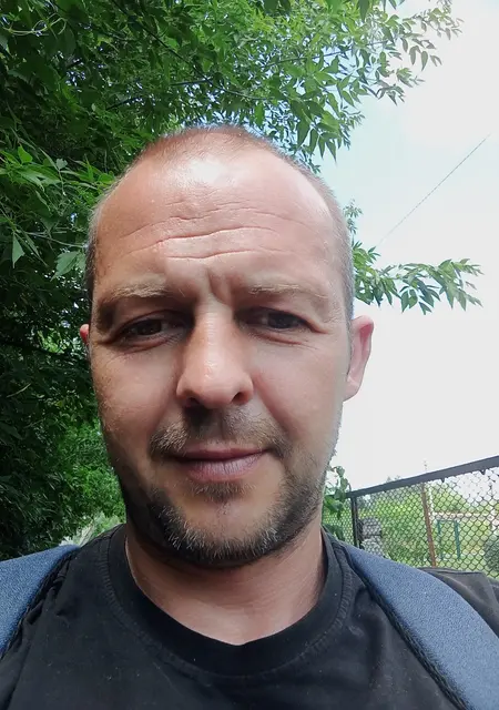 Я Вячеслав, 41 років з Харкова, шукаю знайомство для дружби