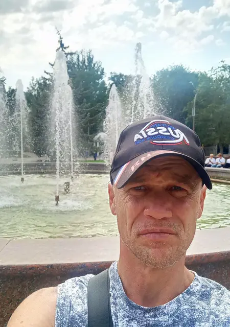 Алексей з Мелітополя, шукаю на сайті спілкування