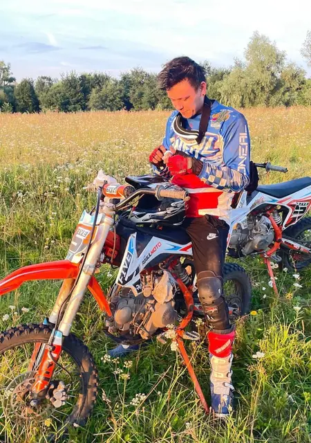 Глеб из Бангкока, мне 30, познакомлюсь для дружбы