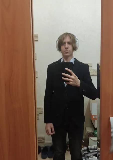 Егор из Праги, ищу на сайте знакомства без обязательств