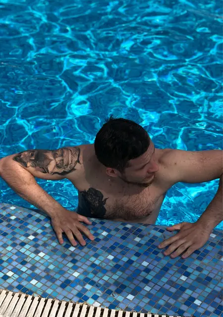 Roman из Познани, мне 28, познакомлюсь на одну ночь