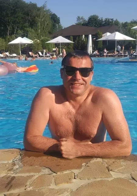 Я Антон, 40 років, знайомлюсь без зобов'язань у Одесі