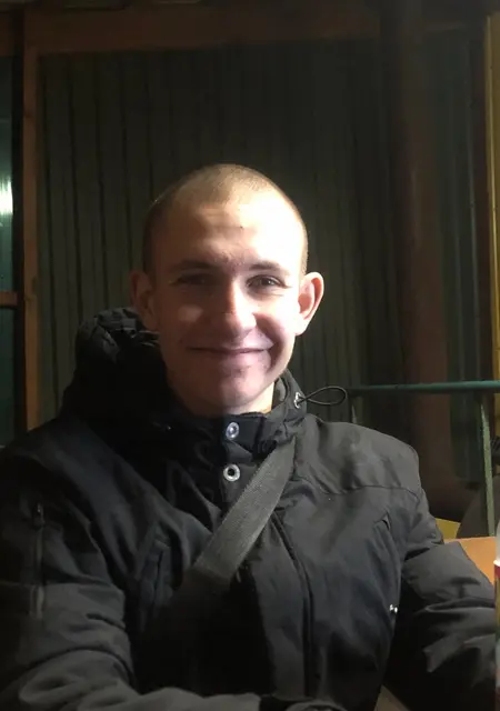 Rostyslav из Червонограда, мне 21, познакомлюсь для вирта