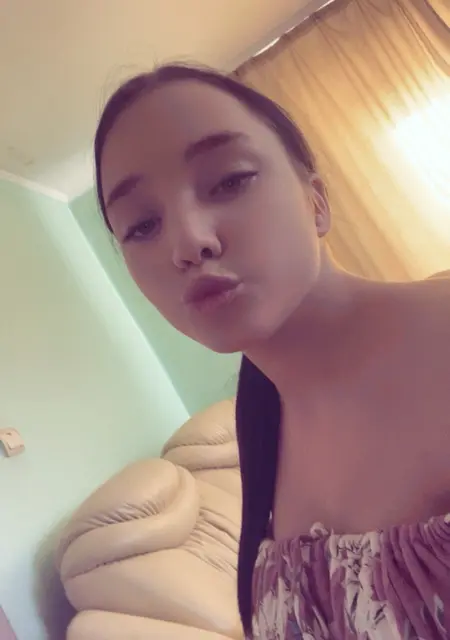 Анастасія з Ківерці, шукаю на сайті спілкування