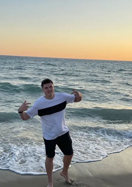 Илья из Вильнюса, ищу на сайте вирта