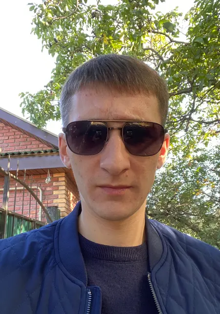 Самир з Черкас, мені 32 років, познайомлюсь для постійних стосунків