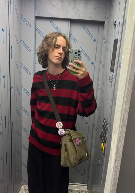 Я Коми, 18, знакомлюсь без обязательств в Харькове