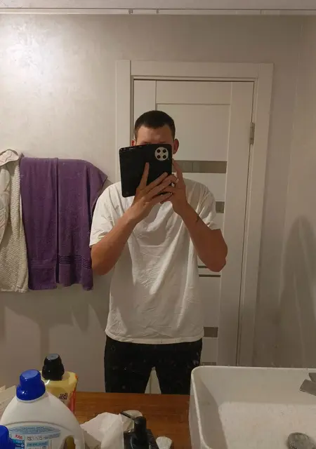 Я Макси, 19, из Могилёва, ищу знакомства на одну ночь