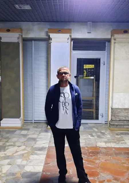 Я Даниил, 51, из Тернополя, ищу знакомства без обязательств