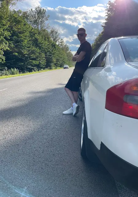 Я Дмитрий, 27, из Изюма, ищу знакомство для вирта