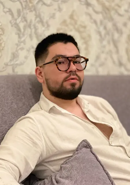 Azraf из Парижа, ищу на сайте общение