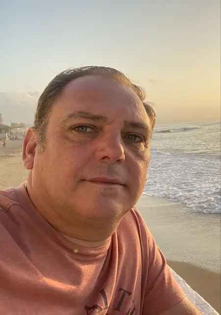 Alex de Barcelona, busco en el sitio relación abierta
