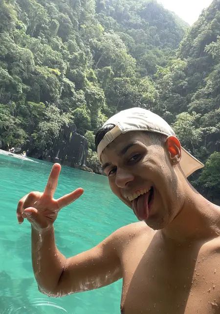 Curro de Jerez de la Frontera, busco en el sitio pasatiempo agradable