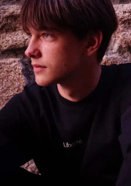 Максим из Амстердама, ищу на сайте знакомства на одну ночь