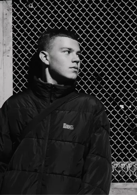 Я Никита, 19, из Борисполя, ищу знакомства без обязательств