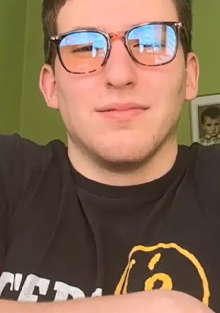 Котакбас из Броваров, мне 25, познакомлюсь для постоянных отношений