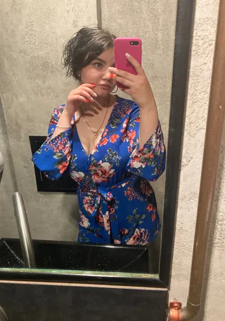 Виктори з Дніпра, мені 21 років, познайомлюсь для приємного проведення часу