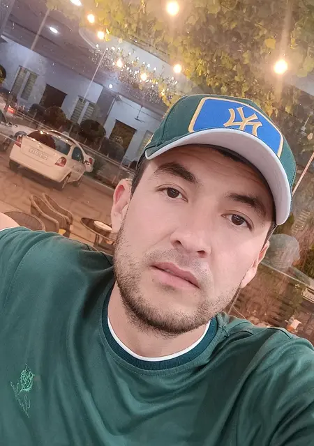 Я Shahboz, 32, знакомлюсь для вирта в Бишкеке