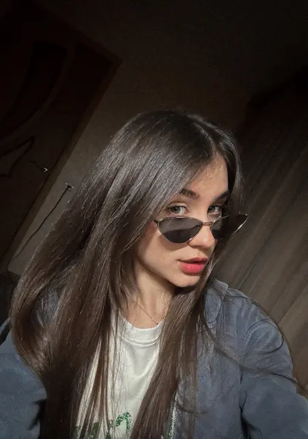 Я Жанна, 22, из Берлина, ищу знакомство для дружбы