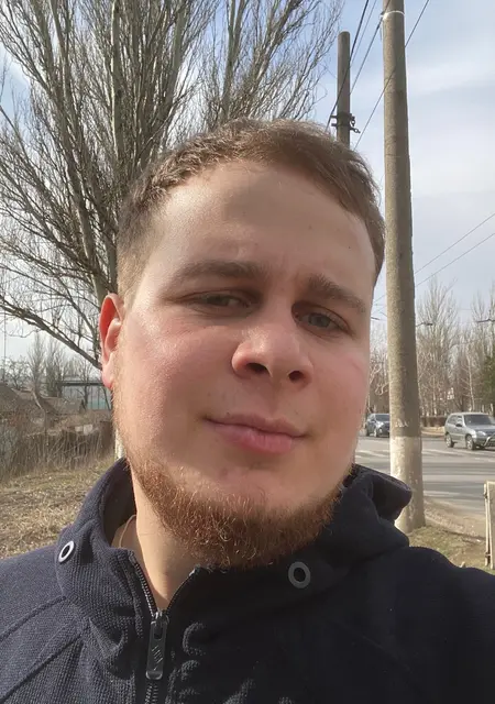 Я Хабиби, 25 років з Харцизьк, шукаю знайомства без зобов'язань