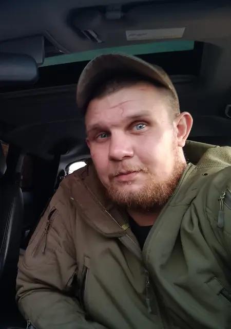 Я Серёга, 31, знакомлюсь для приятного времяпровождения в Енакиеве