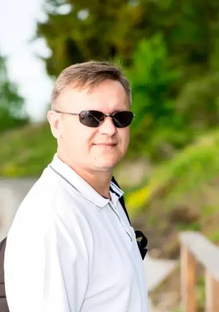 Я Сергей, 37 років з Чернігова, шукаю знайомство для спільних подорожей