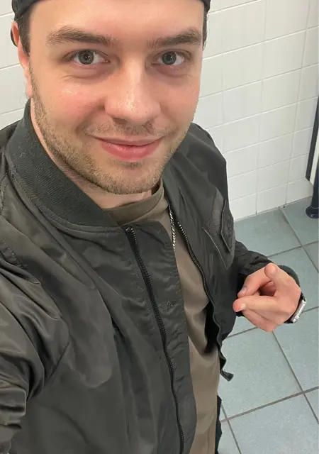 Я Mnu, 31, знакомлюсь для приятного времяпровождения в Кёльне