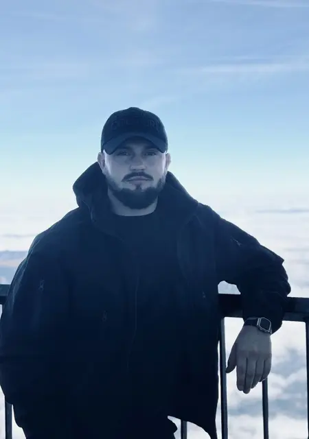 Віталій з Вишгород, мені 25 років, познайомлюсь без зобов'язань