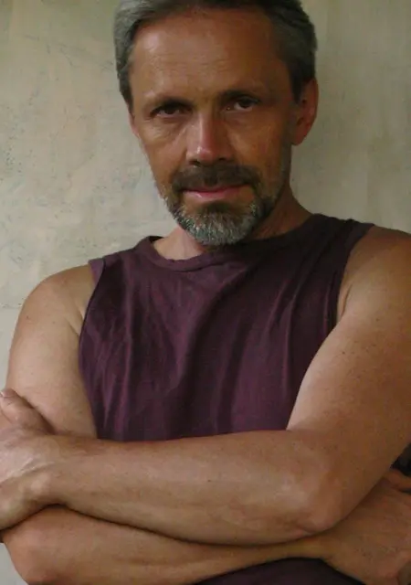 Я Миша, 59, знакомлюсь для приятного времяпровождения в Киеве