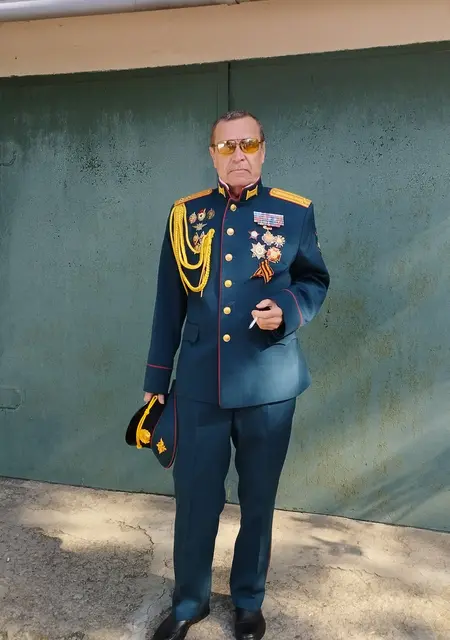 Я Виктор, 67, из Макеевки, ищу знакомство для постоянных отношений