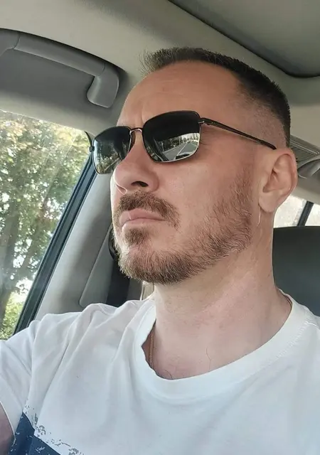 Oleksandr из Одессы, мне 39, познакомлюсь для открытые отношения