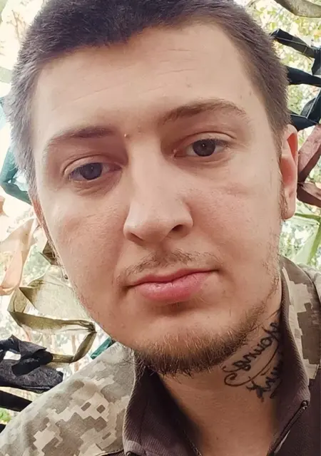 Я Андрій, 28, из Брюсселя, ищу знакомства без обязательств