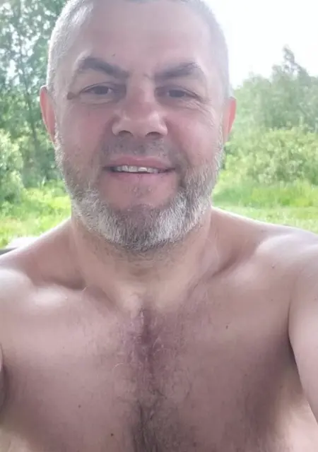 Я Сергей, 53, из Харькова, ищу знакомство для постоянных отношений