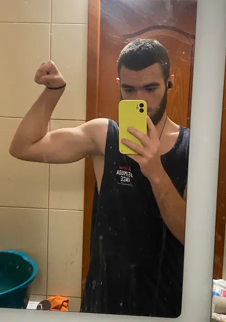 Я Егор, 19, знакомлюсь для постоянных отношений в Житомире