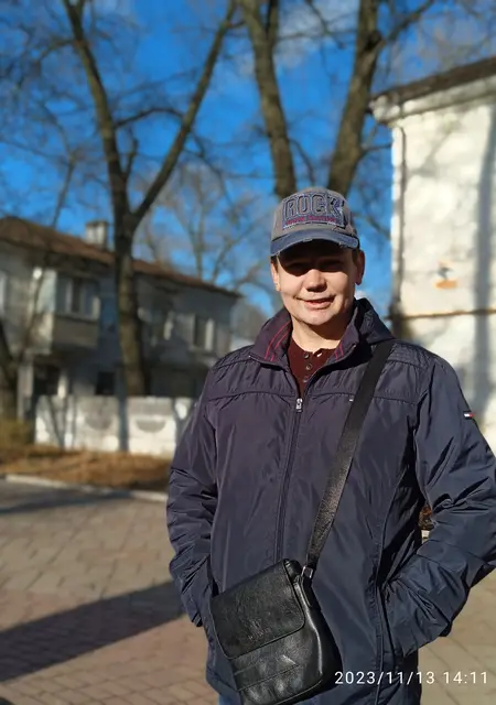 Я Vadim, 37 років, знайомлюсь для відкриті стосунки у Макіївці