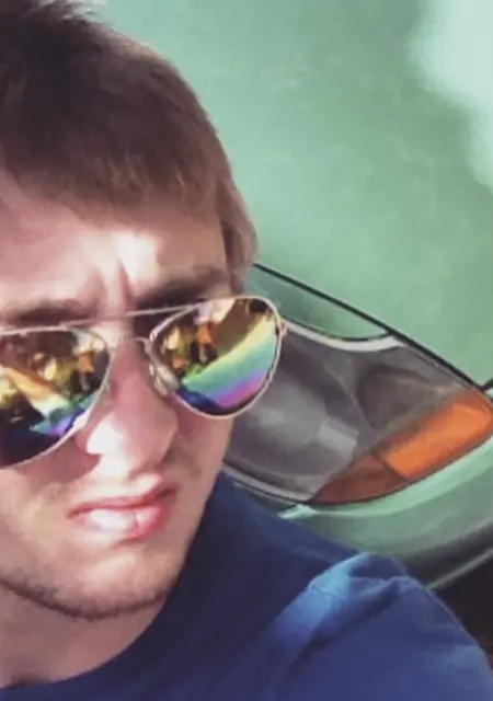 Я Владислав, 30, знакомлюсь для постоянных отношений в Риге