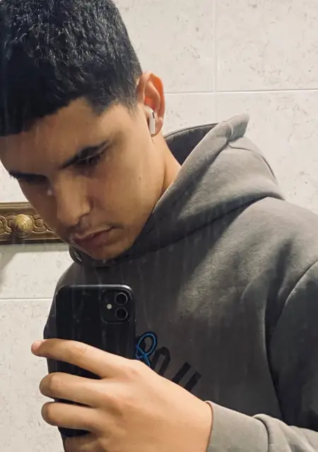 Mourad Benamar из Мадрида, ищу на сайте знакомства на одну ночь