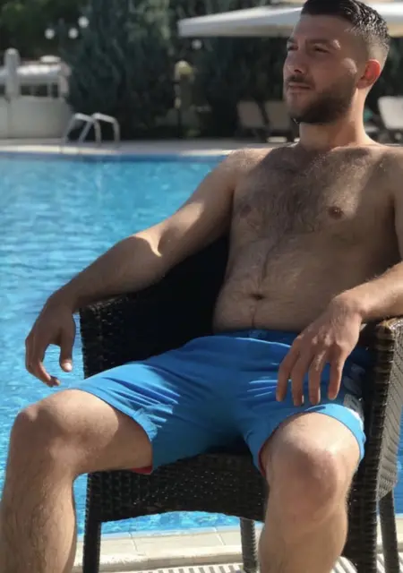 Yakup из Стамбула, ищу на сайте знакомства на одну ночь