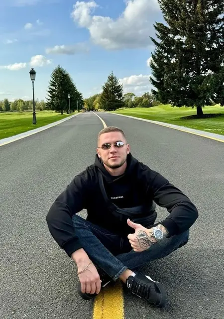 Владислав из Тернополя, мне 25, познакомлюсь для вирта