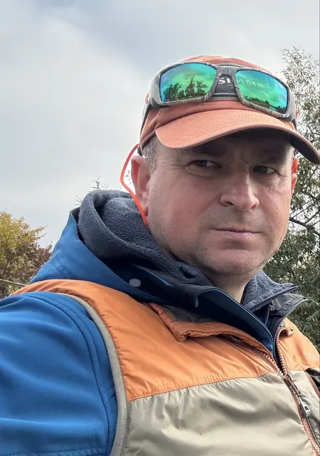Я Максим, 45, из Харькова, ищу знакомство для открытые отношения