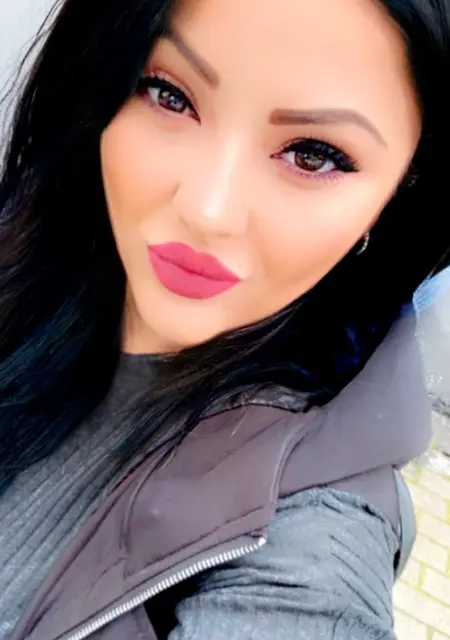 Linda из Эссного, ищу на сайте дружбу