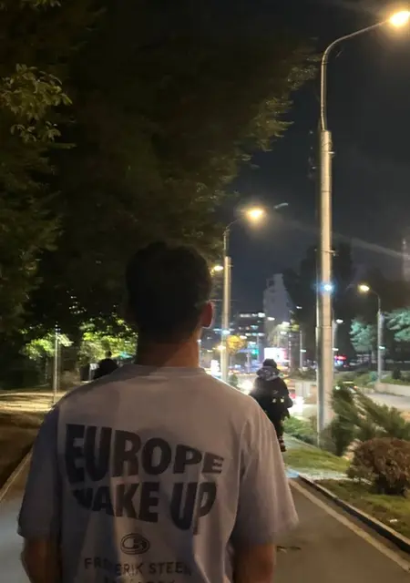 Адилет из Бишкека, ищу на сайте общение