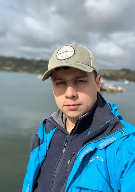 Diego из Сантьяго, ищу на сайте знакомства на одну ночь