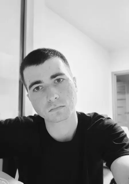 Я Олександр, 23, из Вышгорода, ищу знакомства без обязательств